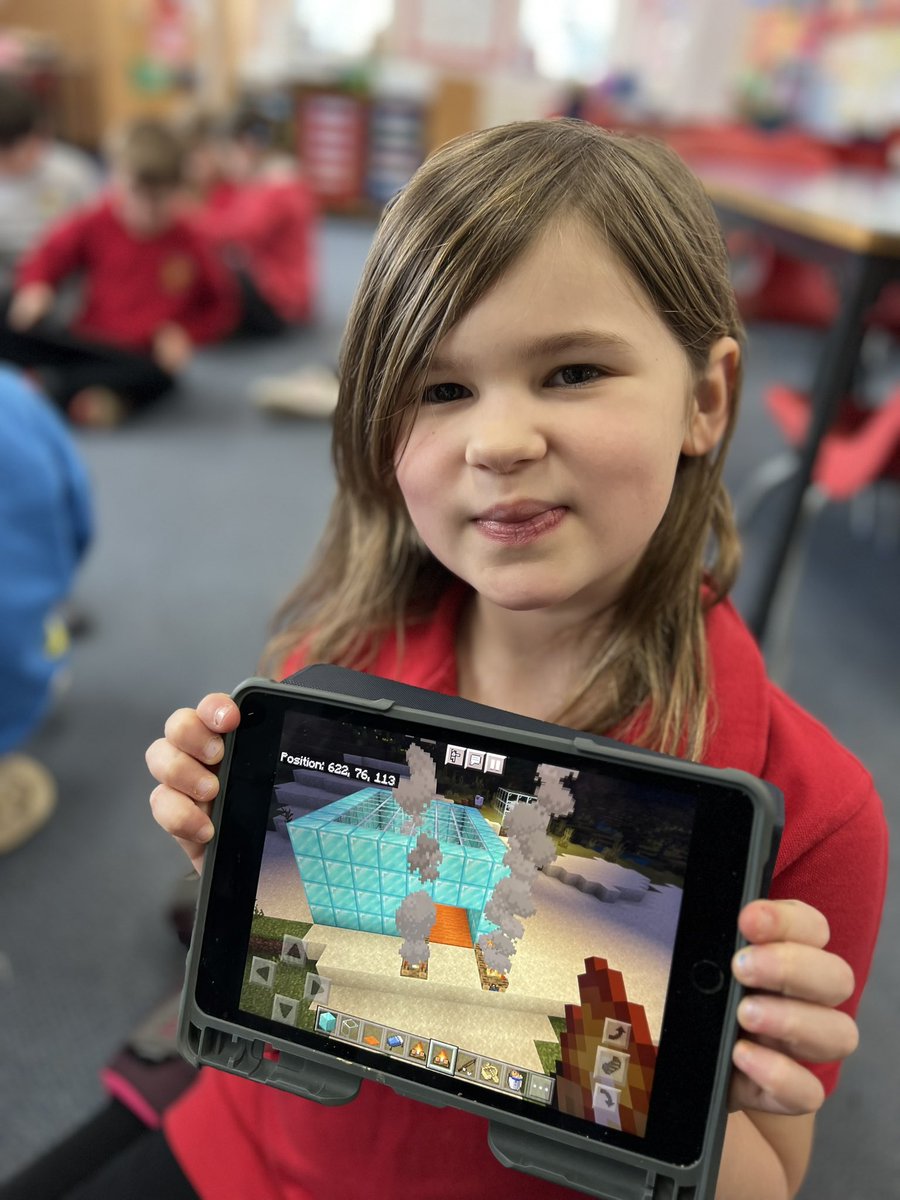 MidCalder_PS's tweet image. The Big Bad Wolf has changed his ways and P2 and P3/2 were challenged to design a new house for him to settle down in using @Minecraft. We SOARed with our creativity and problem solving skills! 📱🏠 #WorldBookDay2023 @WorldBookDayUK @wldigilearn #MCPSP2 #MCPSP3_2 @wl_literacy