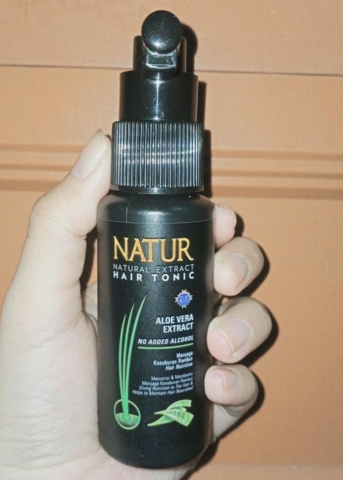 Tim rambut rontok sini merepat, aku bakalan spil hair care yg bisa mengatasi rambut rontok^^