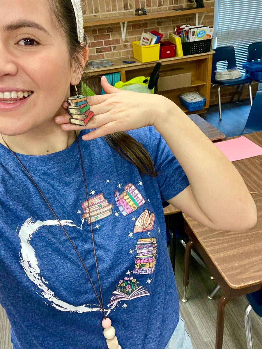 My favorite day in  Spring, Read Across America Day! 📚 Can’t wait to celebrate with my groups today. 🫶🏼✈️ ✈️ ✈️ #risdlitandint #risdbelieves #risd_soar #StultsGAMEON #TheStultsWay