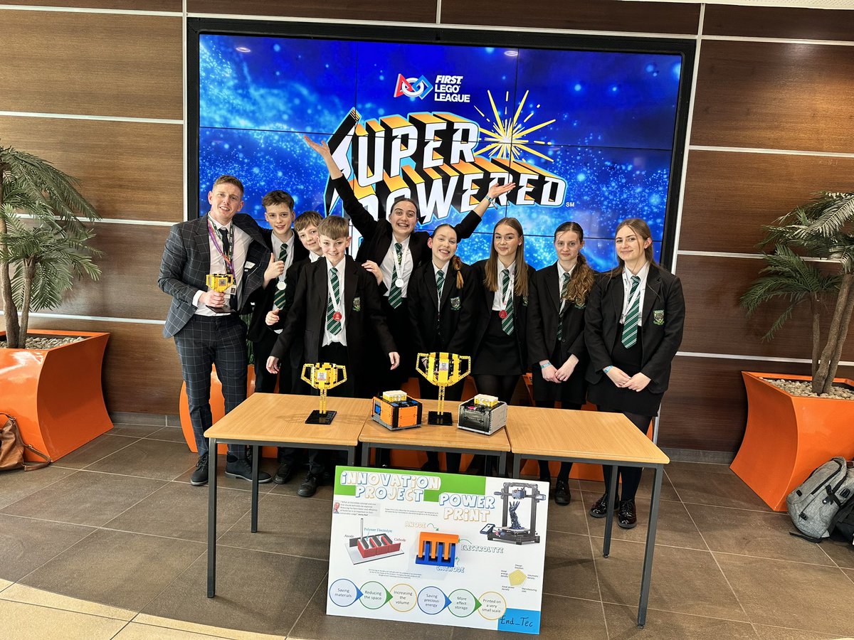 EHSDesignTech's tweet image. After a few years absent End_Tec are back with a bang! Regional Champions, Robot games, Mentors award and off to Nationals. @FLLUK @TheIET @endonhighschool @ShawEduTrust Incredibly proud of what this team have achieved today. #engineering #robotics #designandtechnology #lego