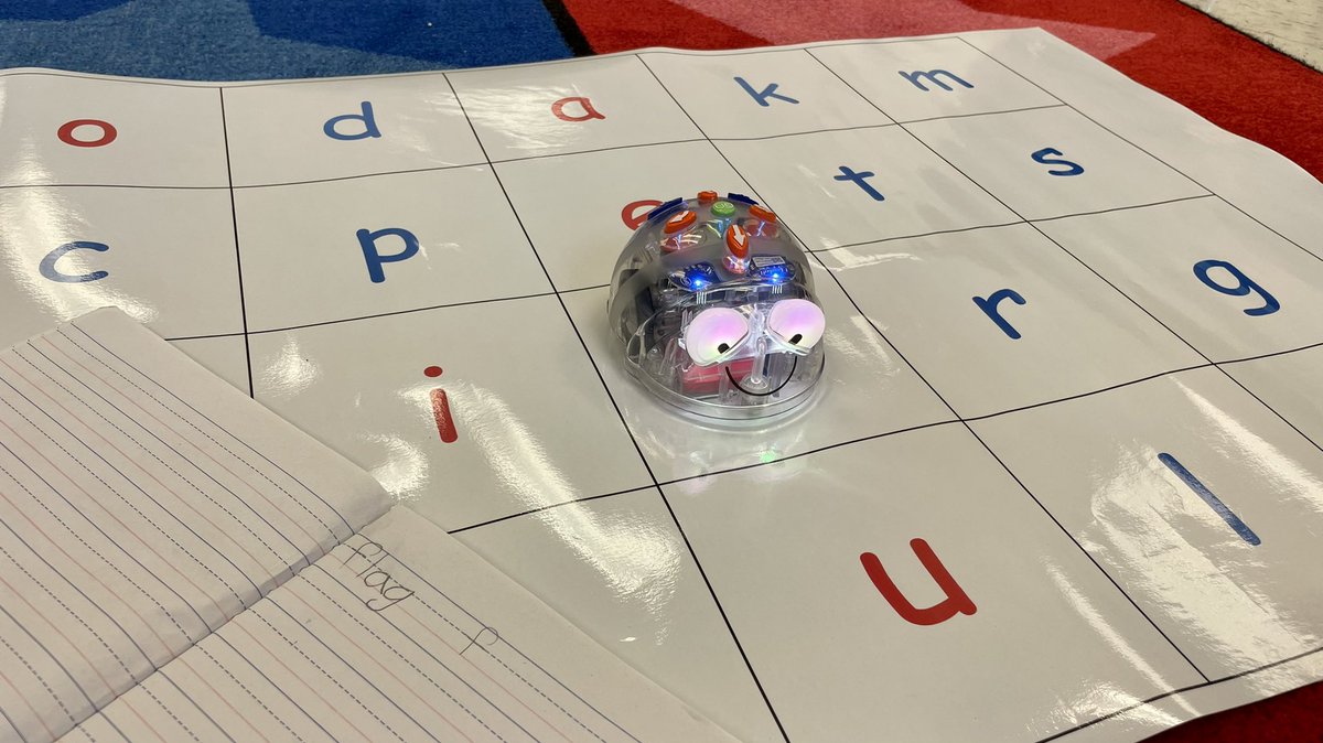 Mrs. Lambert (@mrskaylalambert) on Twitter photo These word detectives are making words using a #bluebot to combine computer science and phonics <a href="/LCPSEdTech/">LCPSEdTech</a> #FHRES23 These word detectives are making words using a #bluebot to combine computer science and phonics <a href="/LCPSEdTech/">LCPSEdTech</a> #FHRES23