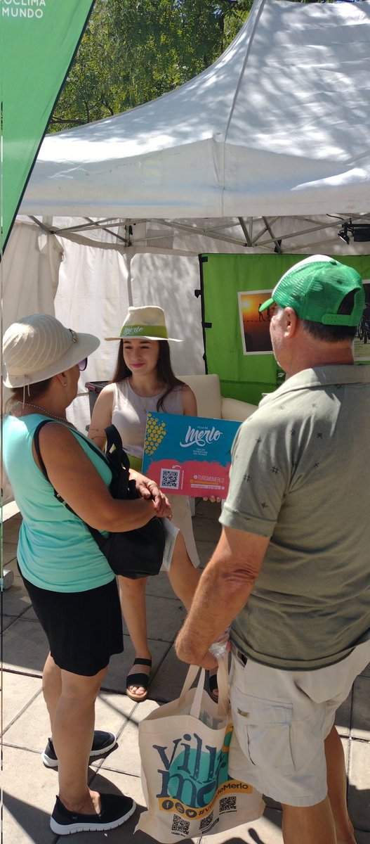 SantiagoTrobo's tweet image. #sentiteparte
#aromassaboreyaventuramerlo
#Vendimia2023 
Punto federal de turismo Mendoza.