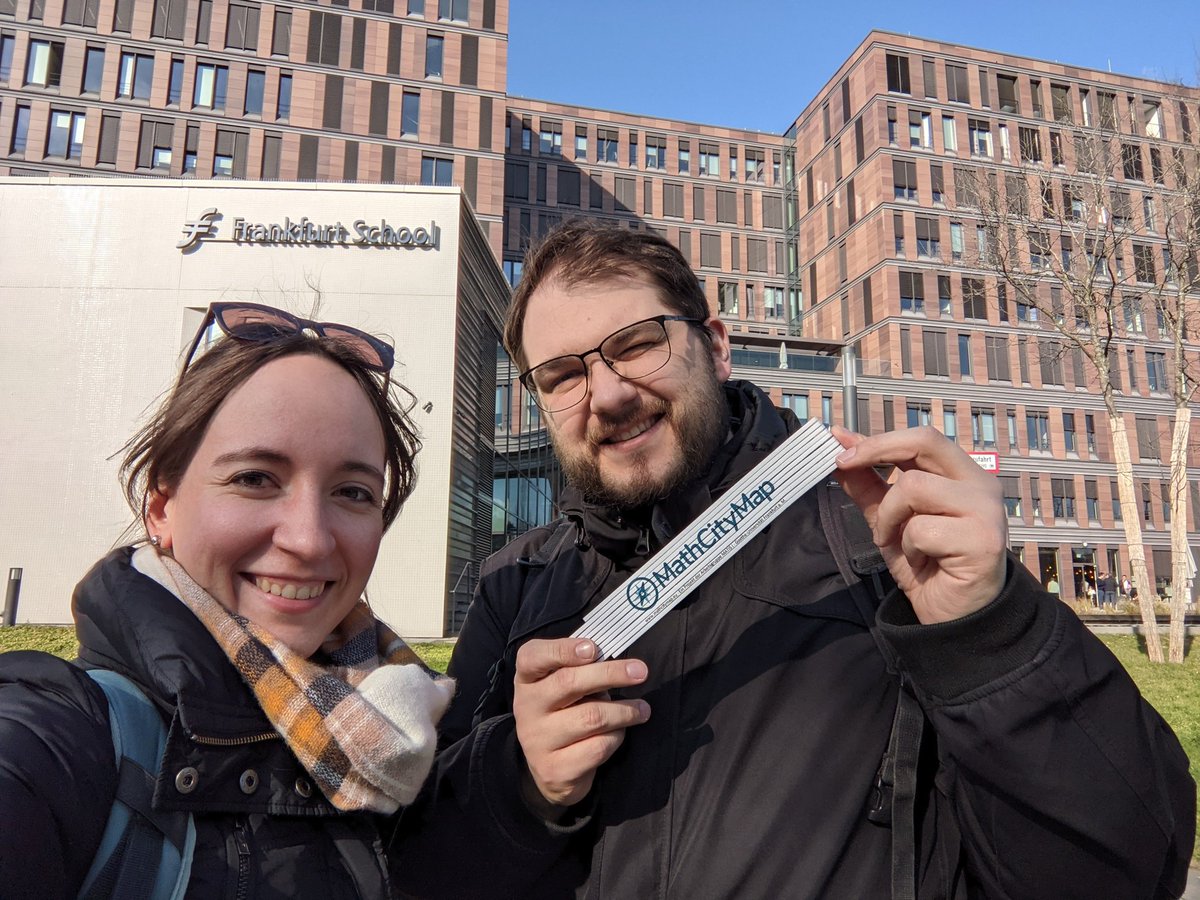 mathcitymap's tweet image. Zum #TagderMathematik werden wir eine #MathCityMap Lehrkräftefortbildung an der @FrankfurtSchool organisieren. Heute haben @timlaeufer und Simone das Wetter ausgenutzt um nach Aufgaben zu suchen. Wir freuen uns auf zahlreiche Teilnehmer 🥳🙌🏼
#iteachmath #twlz #frankfurt