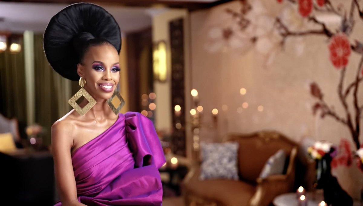susankaittany's tweet photo. It’s posh queen o’clock ! #RHONairobi @ShowmaxKenya https://t.co/0ow26tNpgW