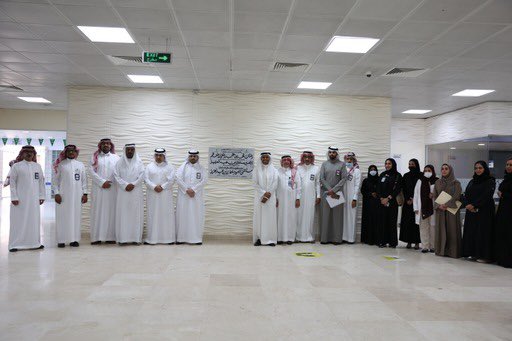 وقد شارك في التقييم فريق #الجمعية_السعودية_للإدارة_الصحية لتقييم المنشآت الصحية وهم؛

أ. اريج الخالدي (قائد الفريق)
د. أحمد صبر
أ. ليلى العبدالكريم
د. علي الرويلي
أ. شيخة القحطاني