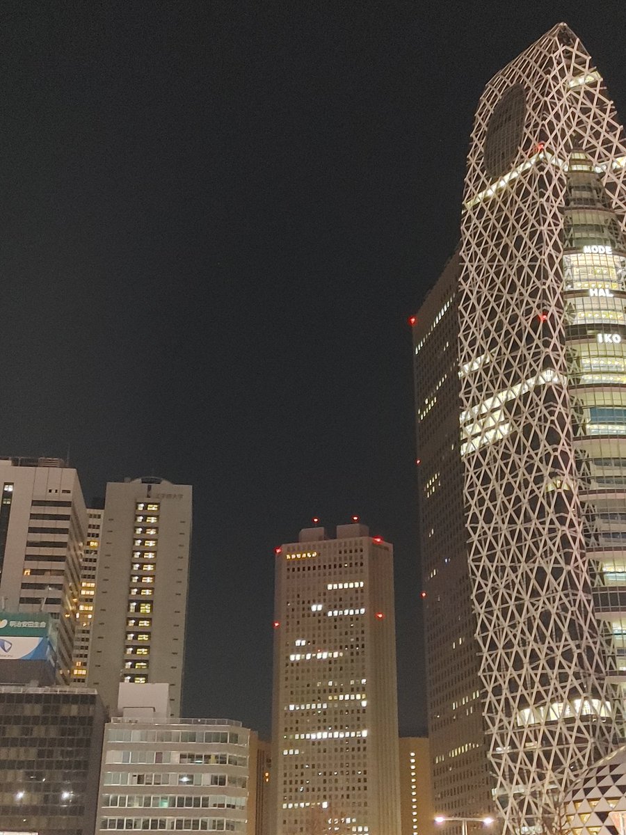 ckyo39's tweet photo. パラレルワールドへ😌🏙️🍀
HMP43『#パラレルパレード』
https://t.co/QDkJAudNZm
#西郷葉介
#HMP43
#ぜひ聴いて観てね💕
#リリックビデオ
#音楽好きな人と繋がりたい
遊びに来てね😊🌸
3月28日(火)にワンマンライブを開催!「西郷葉介HMPベストコレクション+α」
https://t.co/DPc0PNITNq https://t.co/Ir2aqCNVjV