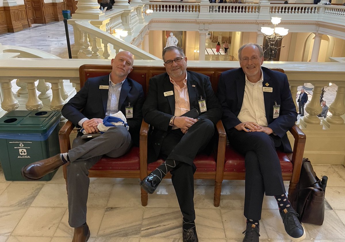 gaelassoc's tweet photo. Three advocates for public education and the #GAELUmbrella rest their feet a few minutes during crossover week under the #GOLDDOME. ⁦@jzauner1⁩ https://t.co/Hyn9pA0LZA