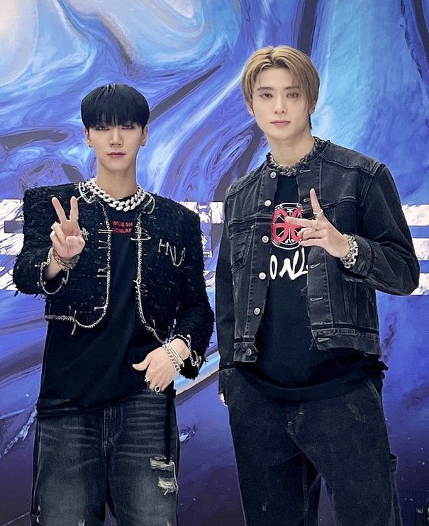 dojaewoos_'s tweet photo. บลูเตนล์โพสต์ท่าเหมือนแจเตนล์เลยยยย อห!!!! https://t.co/ZasMPBpvsM