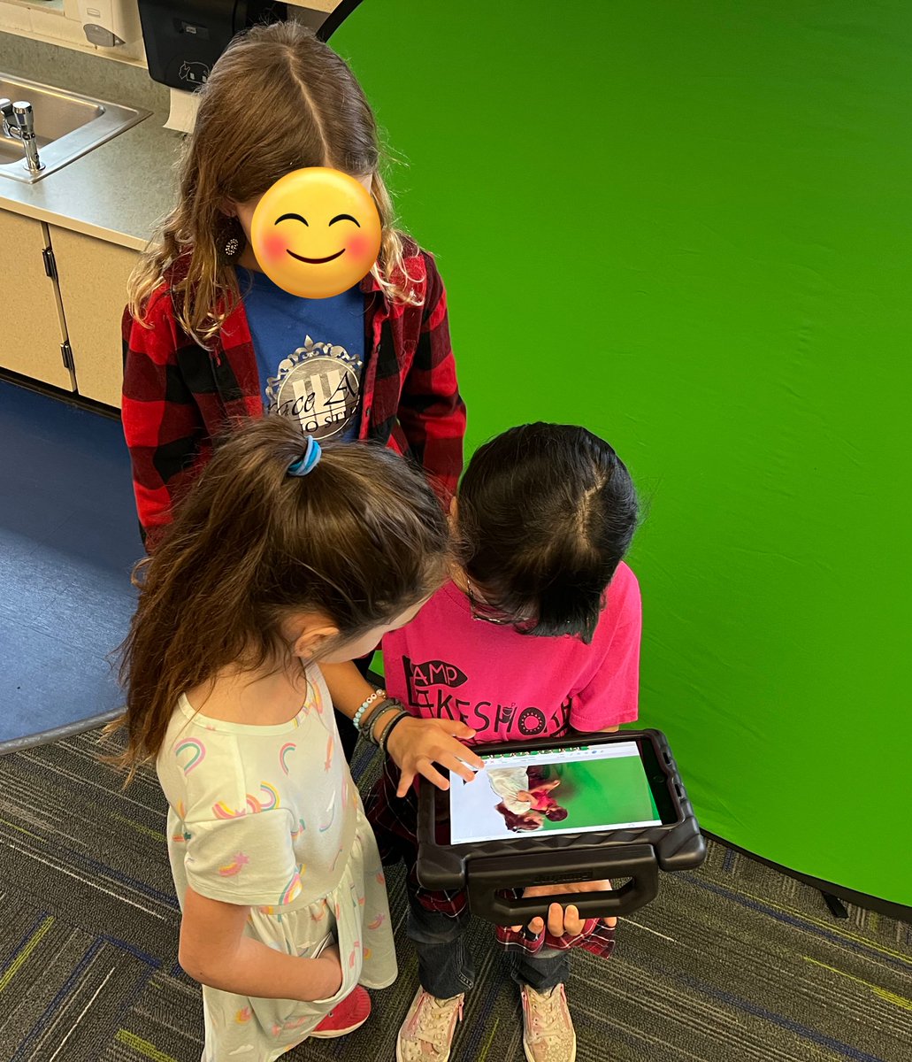 KMeyering's tweet photo. Creative juices were flowing during the Woods You Rather Green Screen session with @MsHattieNW and @TechiePri at @NoviWoods today! @DoInkTweets  #NoviPride #NoviEdTech #OakEdTech https://t.co/r7C0Cy4nRa