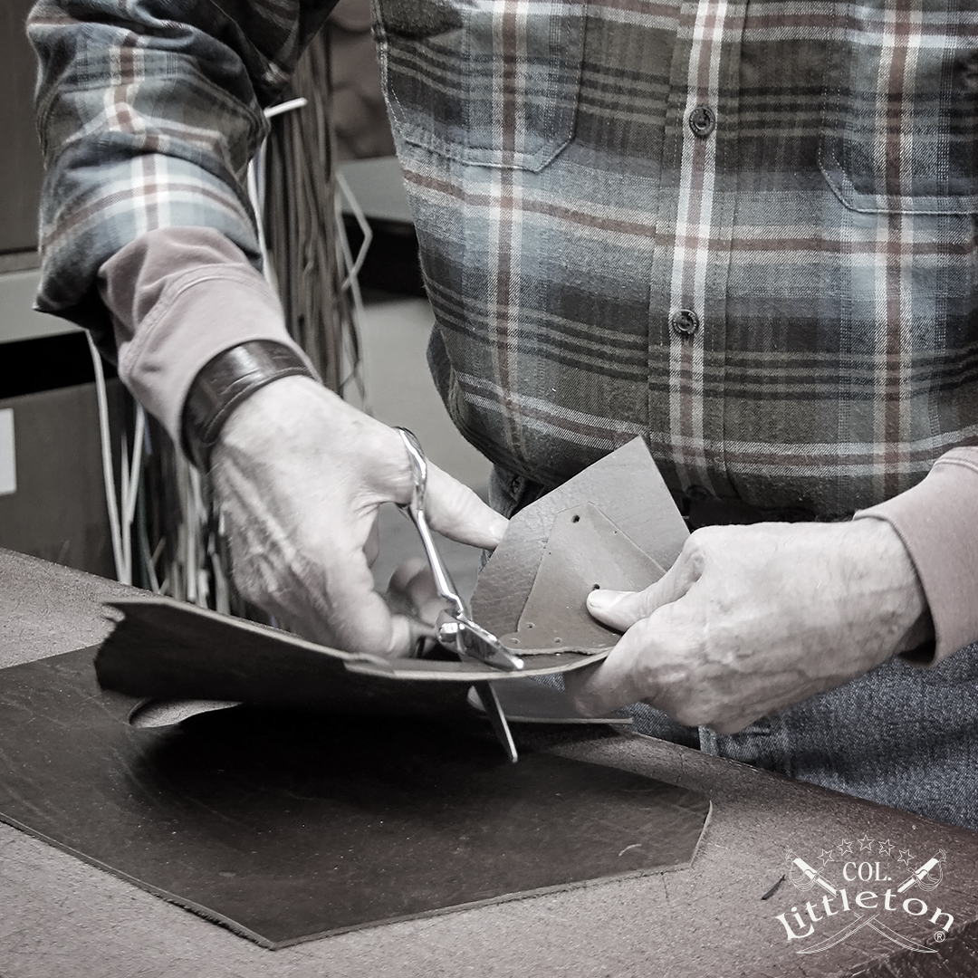 ColLittleton's tweet photo. “I find that the harder I work, the more luck I seem to have.” – Thomas Jefferson
#ThoughtfulThursday #ThursdayThoughts #ThomasJefferson #Luck #GoodLuck #WorkHard #DailyJourney #Leather #Leathergoods #Handmade #MyColStyle #ColLittleton #ColonelLittleton #Tennessee #MadeInUSA https://t.co/49rCwqfhAm