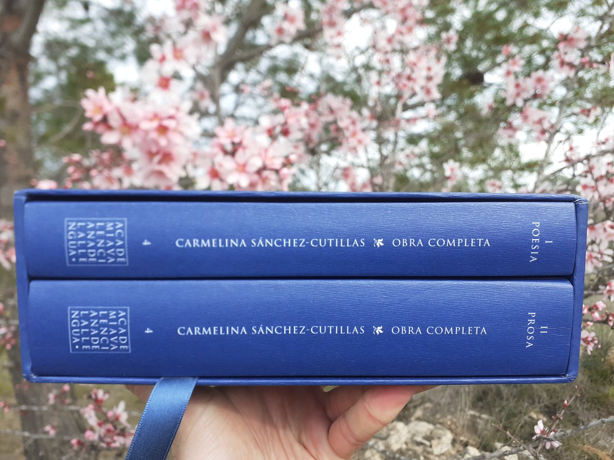 És temps d'ametlets florits i este dissabte estarem a Altea parlant de Carmelina Sánchez-Cutillas. Reivindicant que no va ser només l'autora de Matèria de Bretanya, sinó que també era una important poeta, articulista i investigadora històrica.