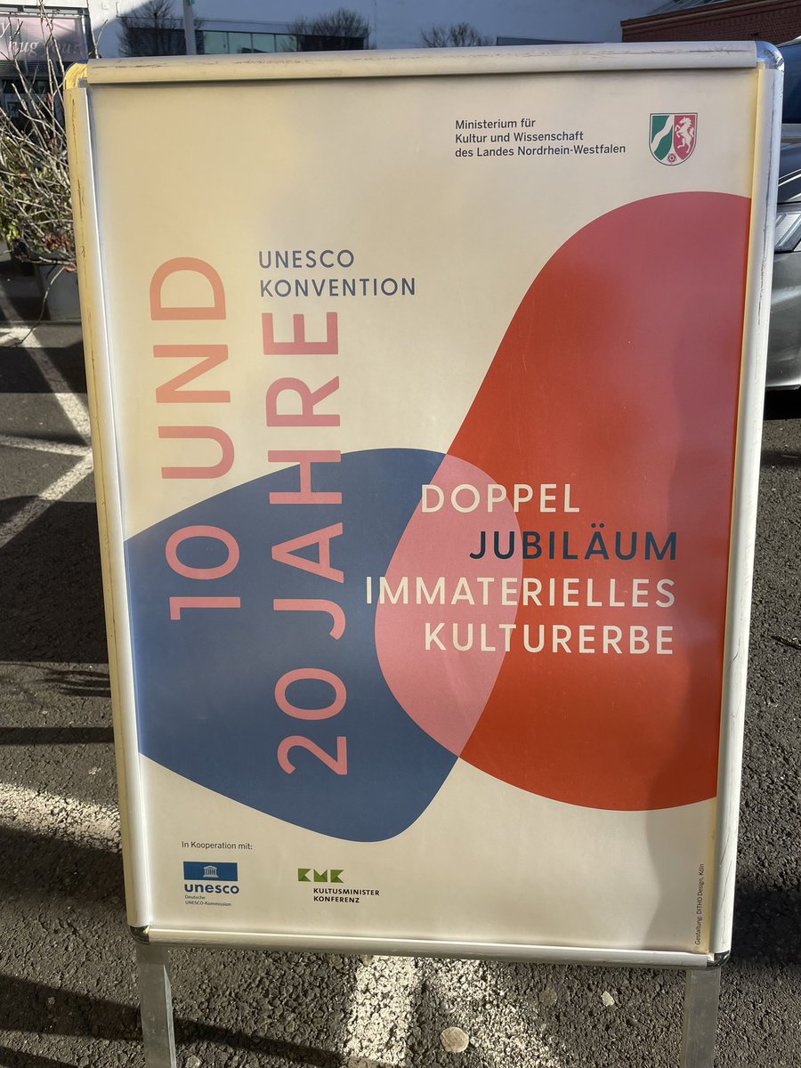HoeppnerKV's tweet photo. @unesco_de Doppeljubiläum zum Immateriellen Kulturerbe in #Düsseldorf: Grußworte von @FalkoMohrs u. @InaBrandes sowie zukunftsweisende Impulse im Dialog von Eva-Maria Seng u. @Olaf_Zimmermann. @UNESCOdeErbe @DKRKultur @BundesKultur @DMusikrat #Musikrat #KMK #KulturMK https://t.co/WuDp8NcLfy
