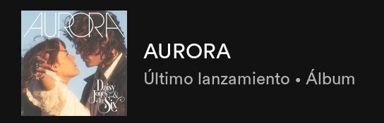 Eli_books_king's tweet photo. OFICIALMENTE YA SALIÓ EL ÁLBUM AURORA DE LA ADAPTACIÓN DAISY JONES &amp; THE SIX Y YA ALCANZÓ EL #1 EN US iTunes.
Se imaginan escribir/leer un libro sobre una banda ficticia, que la banda ahora sea real, que las canciones tengan vida, las escuches y que llegue al 1er lugar en Itunes. https://t.co/e315Pg2YcF