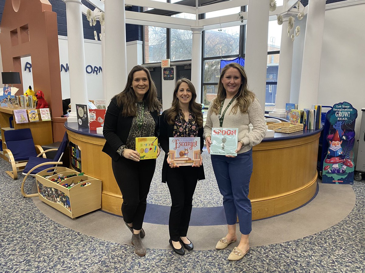 Ms. Policastro our Elementary Vice-Principal reading to 5th grade! 📕 #ReadAcrossAmerica2023 #NMUKNIGHT