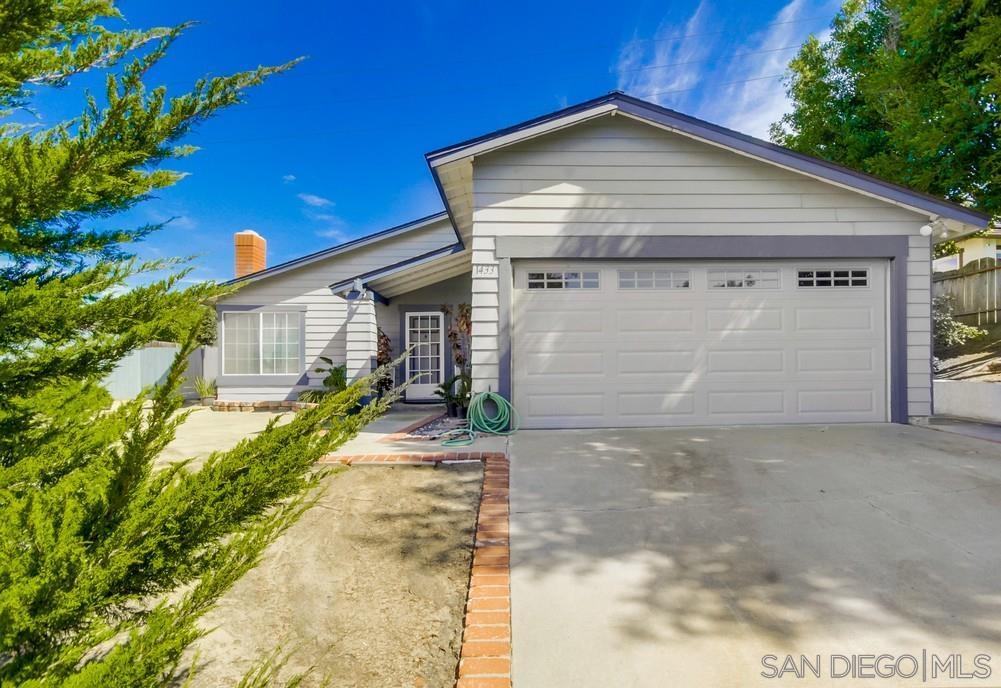 Open House March 4th &amp; 5th at 12:00

Well maintained single level 3-bedroom 2 bath home in desirable Paradise Hills neighborhood.

Attached 2 car garage and large 0.15 acre lot with spacious backyard ideal for entertaining or relaxing.

>> bit.ly/3kArgYU