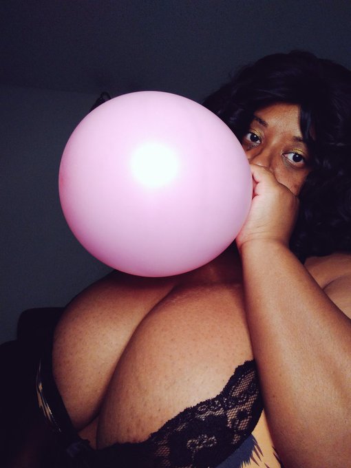 Happy Thursday Lovelies. The weekend is near. https://t.co/GMZMjx16GU<a href="/tag/linkinbio"class="tags"><span>#linkinbio</span></a>