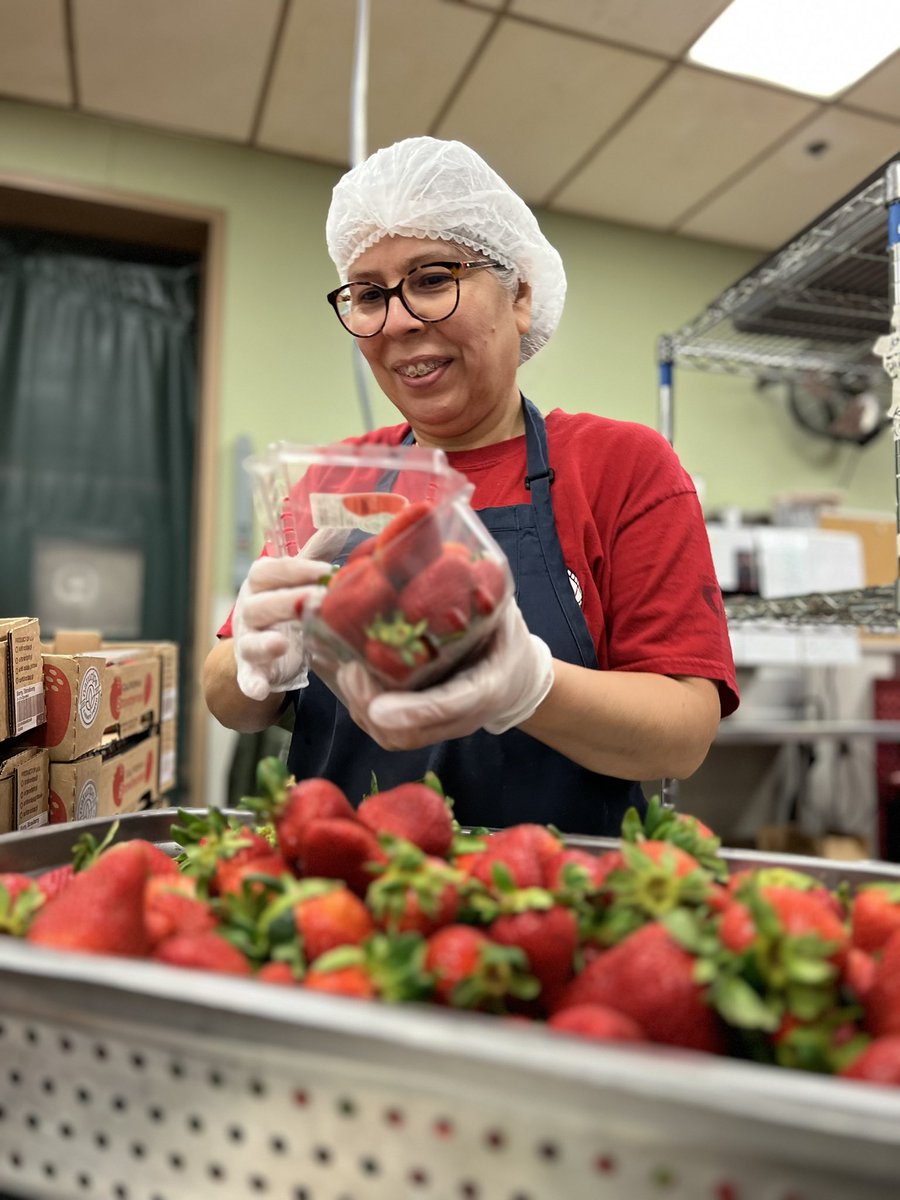 Rialto USD Child Nutrition tweet media