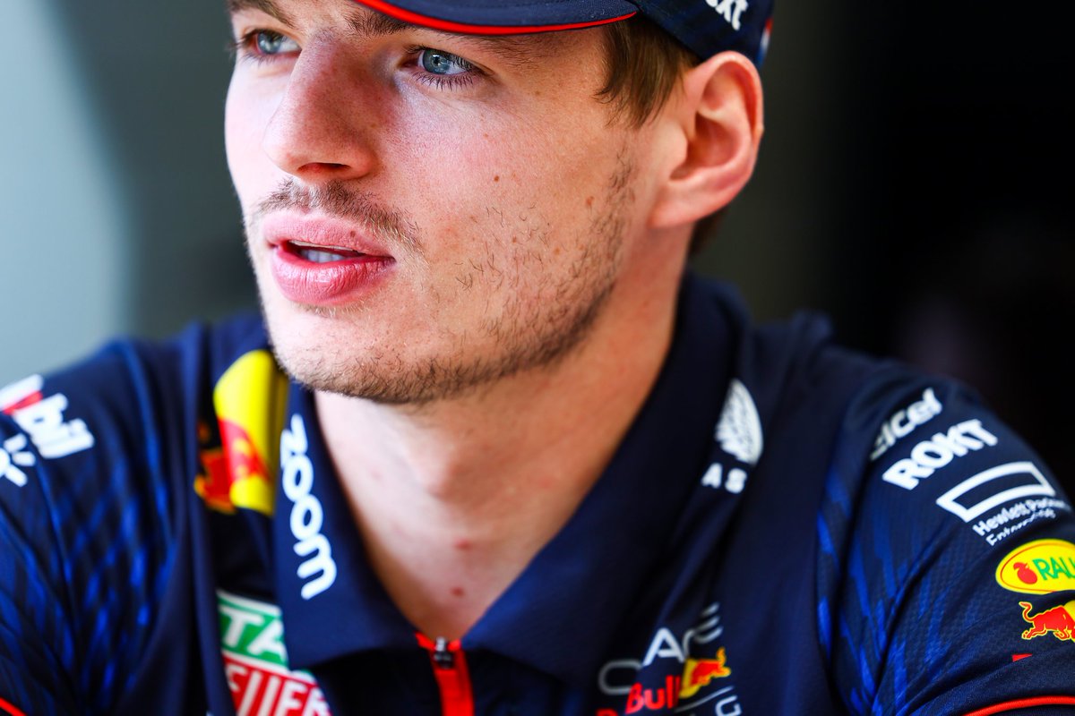 Fan_MaxVerstapp's tweet photo. #MaxVerstappen #Redbullracing https://t.co/UYb36MwGXl
