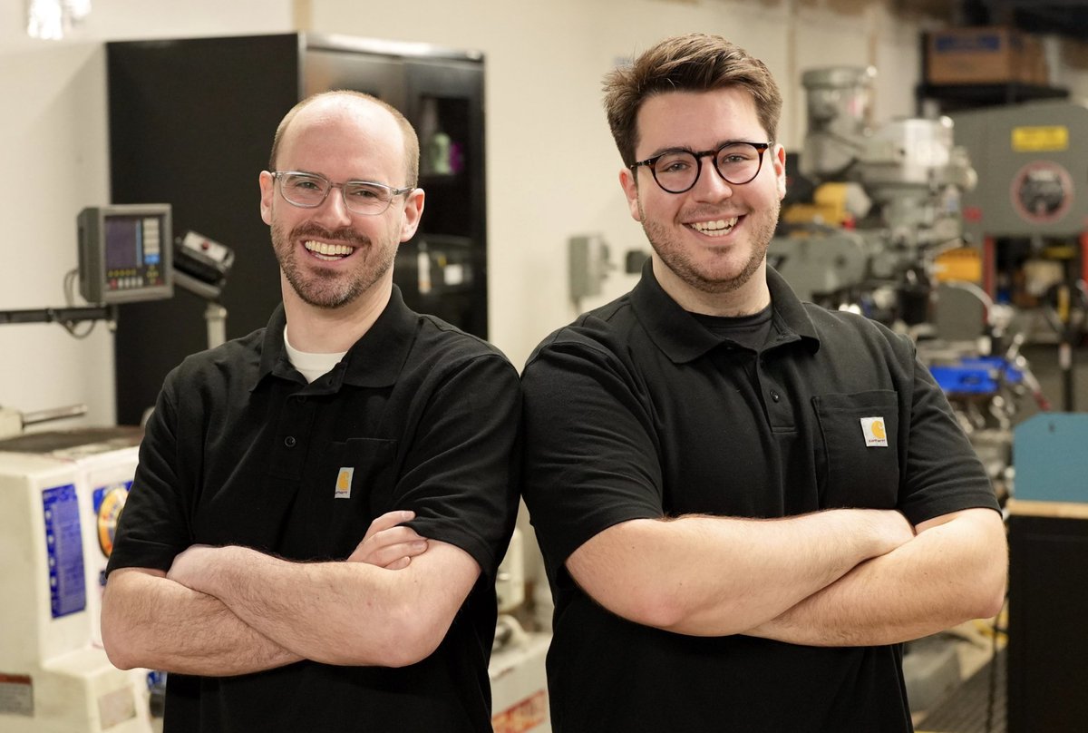 Dylan Crow 🤖 Building America's Roofs tweet media