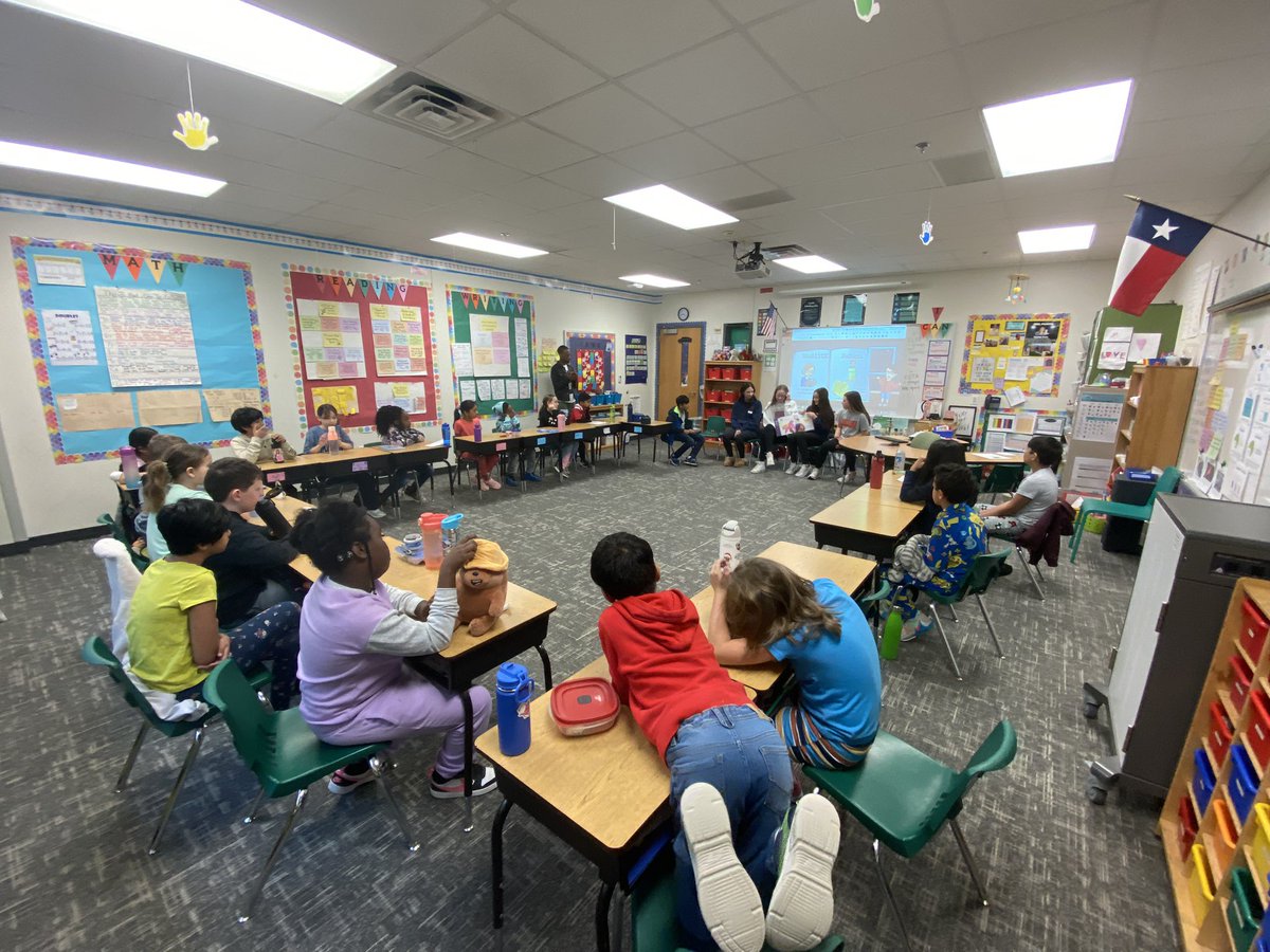 Thank you Wakeland Readers for coming to read What If for Read Across America Week. <a href="/CorbellElem/">Corbell Elementary</a> #fisdmadetoshine #ReadAcrossAmericaDay
