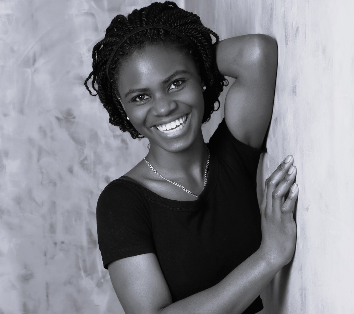 Larger Us tweet media