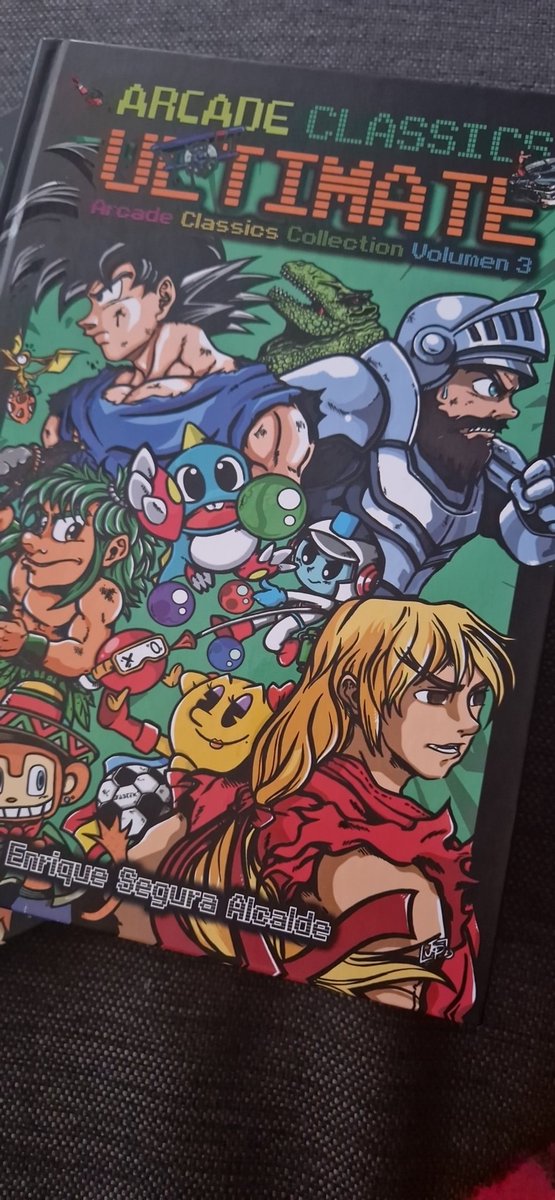 Esta maravilla ya está en la calle y que mejor forma para celebrarlo que hacer un sorteo. <a href="/DolmenEditorial/">Dolmen Editorial</a>, ¿y si además de este ejemplar sorteamos la trilogía? En nuestro próximo programa daremos las bases del concurso y el premio por parricipar.