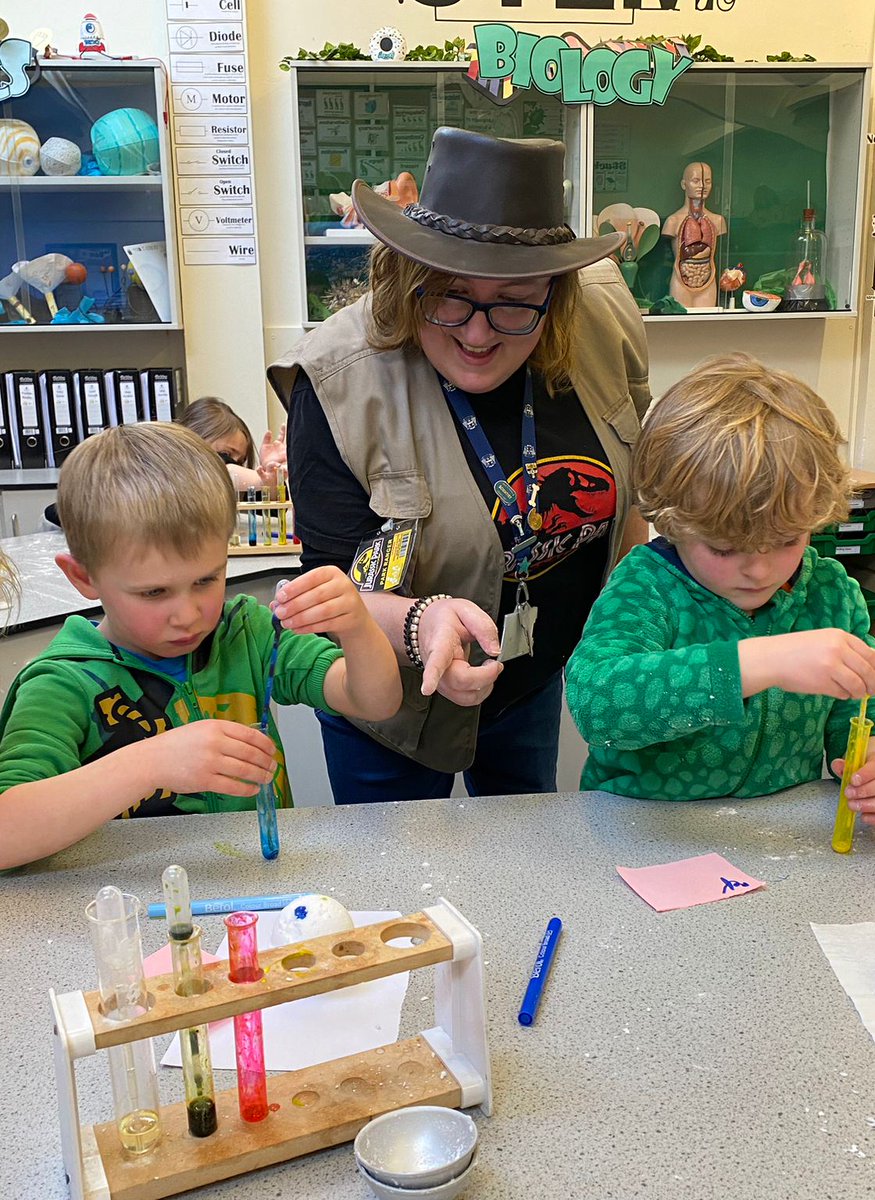 OPSScience's tweet image. A great day for a dinosaur-themed  inspiration lab! Making fizzy bathbomb dinosaur eggs with a dinosaur ranger! Happy #WorldBookDay2023! @OPS_OratoryPrep