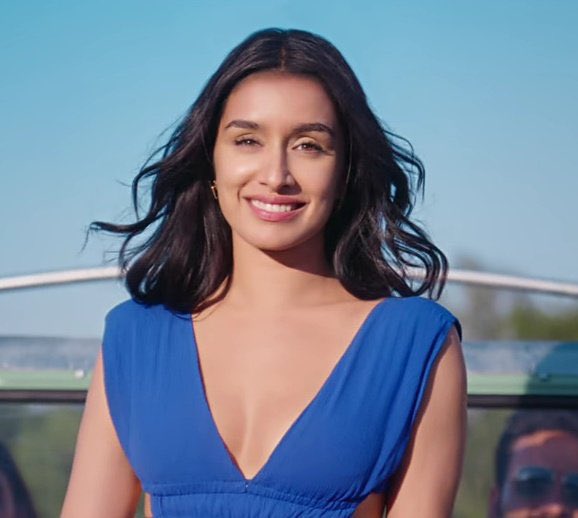 Happy birthday to most beautiful & very talented shraddha kapoor !  