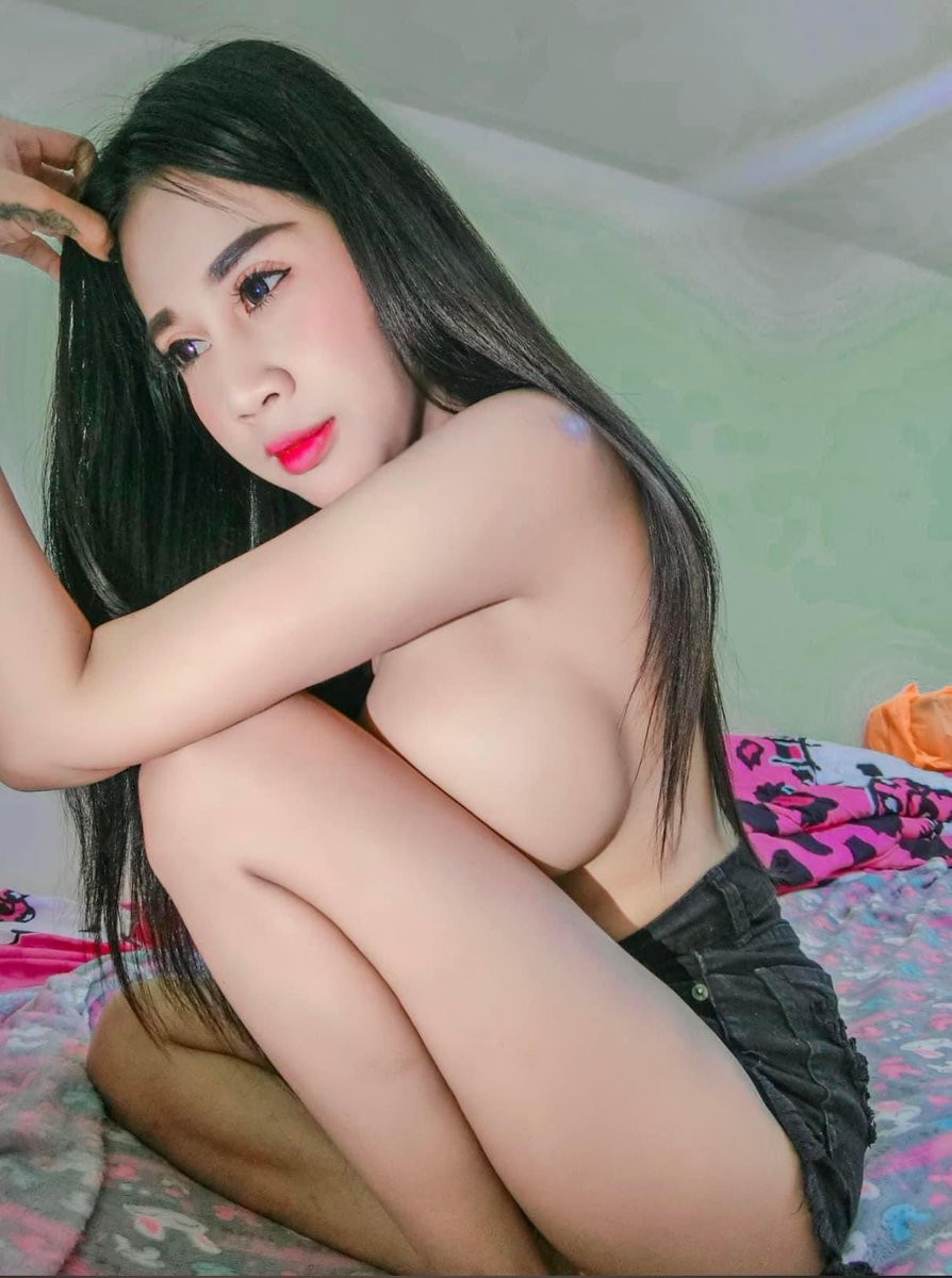 Fiole90125193's tweet photo. อยากเจอหมู่ https://t.co/3eKdHdzA9m