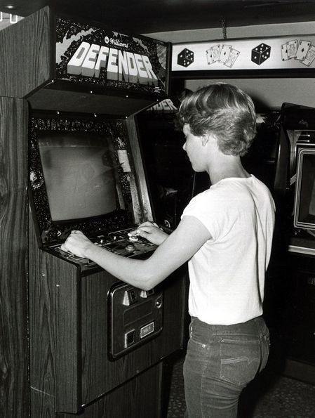 RetroDan16's tweet image. Which songs transport you right back to an 80’s arcade? Do you remember playing a particular game with a certain song coming from those old circular ceiling speakers? #arcades #80s