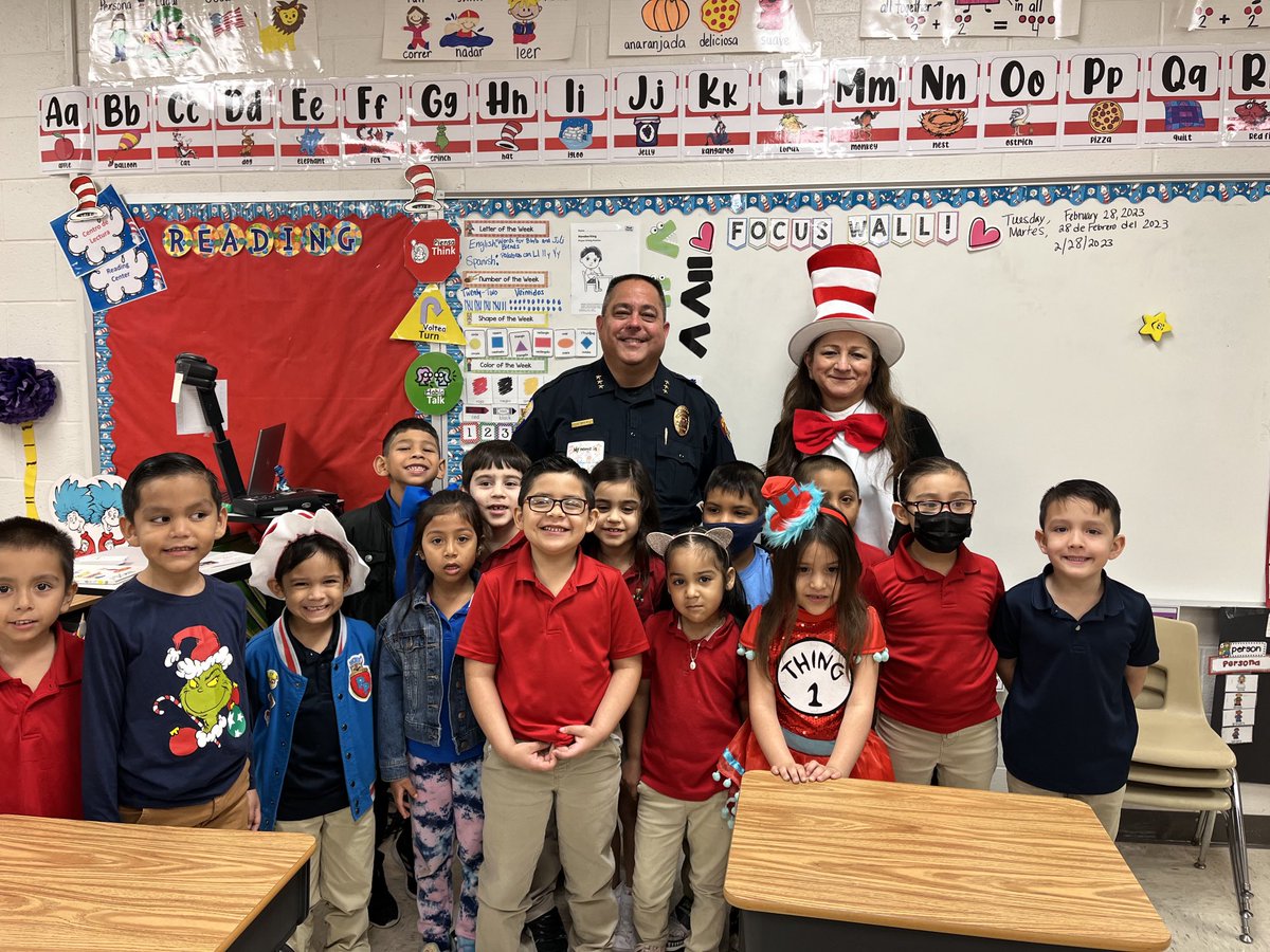 I began the morning reading to an awesome kindergarten class!! Mrs. Rodriguez advised me they have a 100% attendance rate. These kiddos asked some great questions.  Our future leaders are being educated!!! ⁦<a href="/cityofedinburg/">City of Edinburg</a>⁩