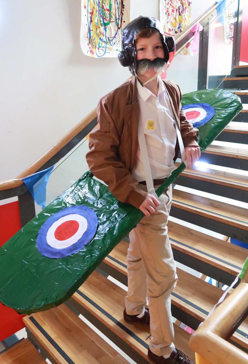 NewtonPrepSch's tweet photo. #WorldBookDay was practically perfect in every way! The school was awash with colourful costumes and it was so impressive to see the amount of effort everyone put in to celebrate the day. See for yourself on our https://t.co/T5fXLRLv6N
#NewtonMemories #NewtonCreativity https://t.co/RYMjwM8bRE