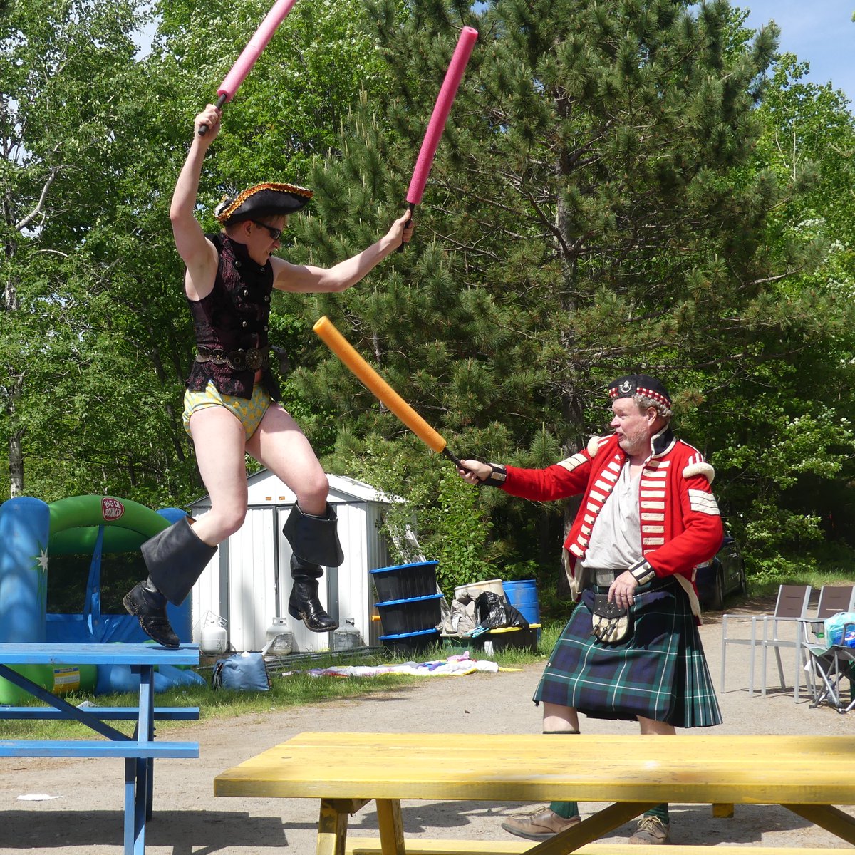 The epic pirate battle is always a blast at TOMKAT! Sword fights, candy treasure, and more!! Spots are limited so click the link and register today for June TOMKAT: forms.gle/98D24sLgB5vr5D…