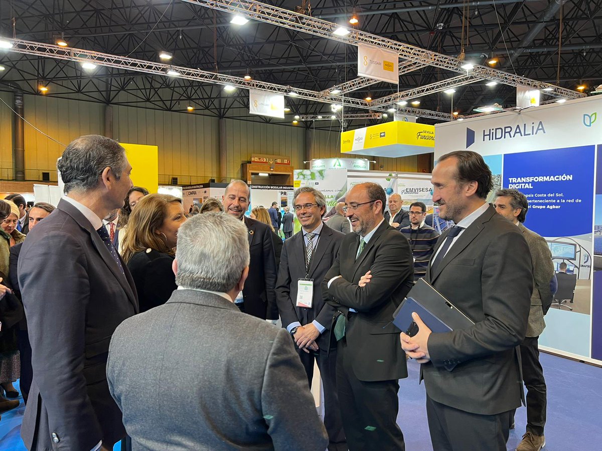 📸 Hemos recibido la visita de la delegación de <a href="/AndaluciaJunta/">Junta de Andalucía</a> en nuestro stand para conocer más de cerca nuestro trabajo
🌍 #INSOAN23