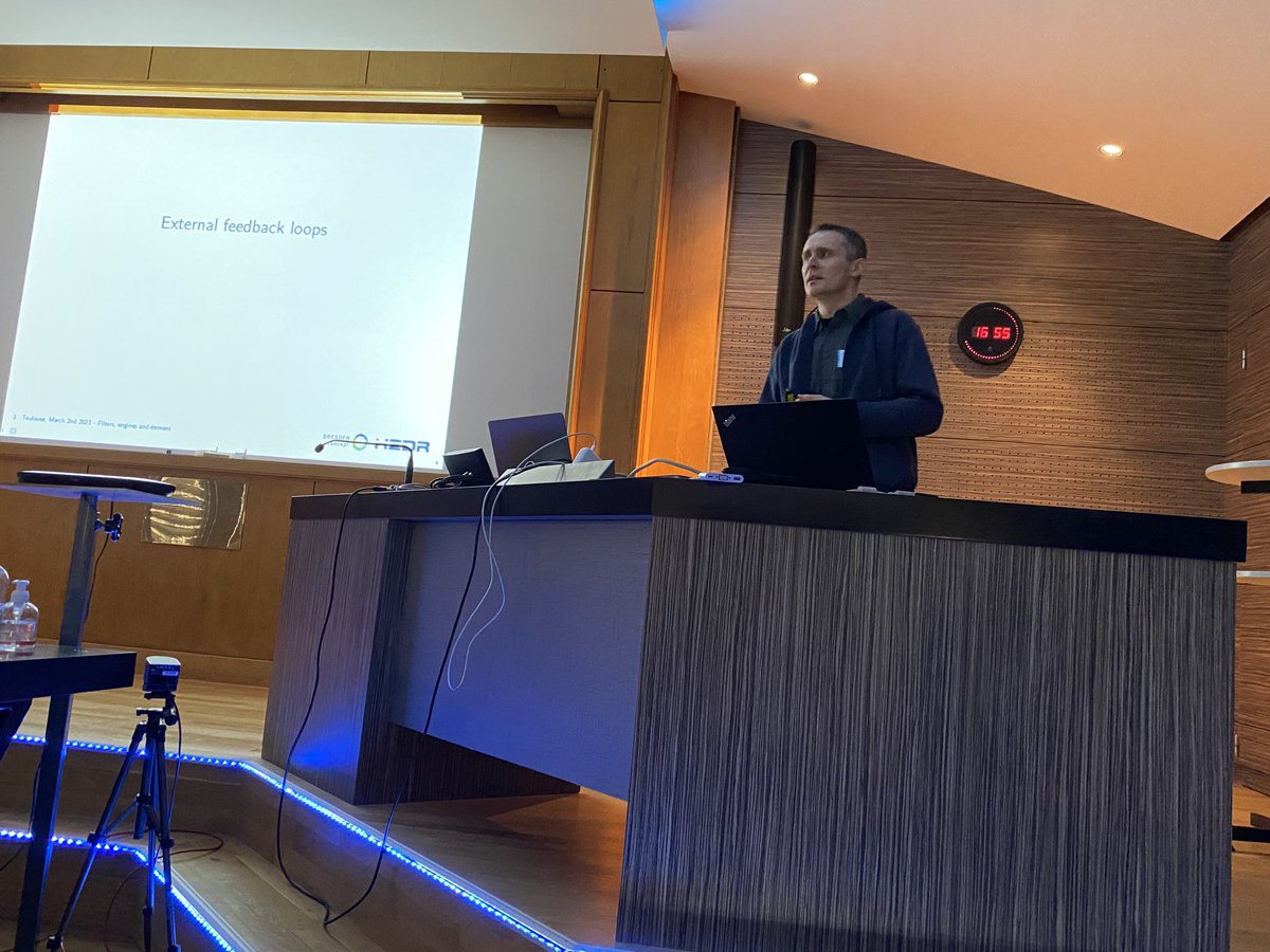 CMD W: after Grant Simpson (Graz) and Jean Pierre Launay (Toulouse), Gernot Schaller (Dresden) talks about energy filters and demons