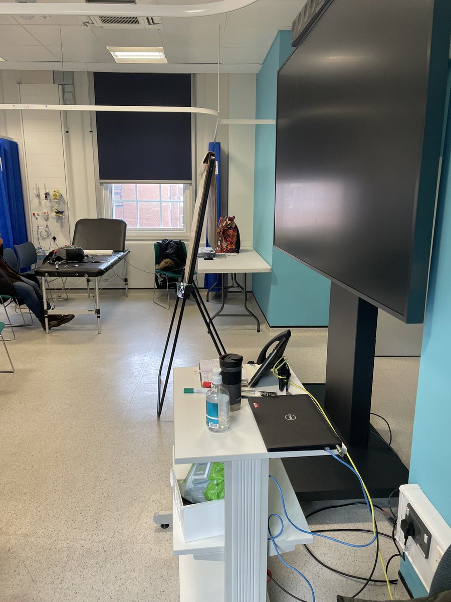 ashila_bhutia's tweet photo. Back @KingsCollegeLon teaching Advanced Neurological Physical assessment module to the future ACPs #buildingworkforce #advancingpractice #academiccareer #educationpillar #AHPsDeliver https://t.co/PpEgEunqIH