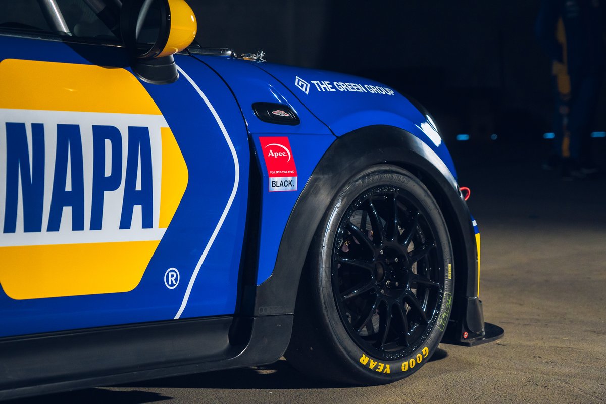 apecautomotive's tweet image. Apec are delighted to be sponsoring NAPA Racing for the 2023 season 🏁

Did you spot the Apec Black logo during the recent car livery reveal? Check out the photos below of the NAPA Racing cars for the @porschecarreracupgb and @minichallengeuk 🔥

#ApecBraking  #NAPARacingUK
