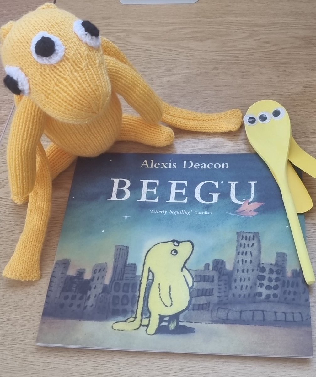 ManorCourtChard's tweet photo. Wow! What a memorable day we've had celebrating World Book Day! The morning started with an assembly by 'Beegu' where we were treated to some wonderful character outfits and plenty of pupils in their pyjamas! #AlexDeacon  #WorldBookDay2023 https://t.co/sCxpYuMqjq