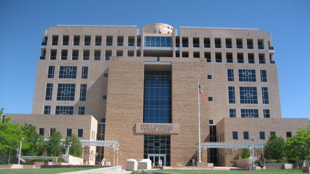 fentressinc's tweet image. A flexible courthouse design will endure long into the future. #courthousedesign hubs.la/Q01DYbNq0