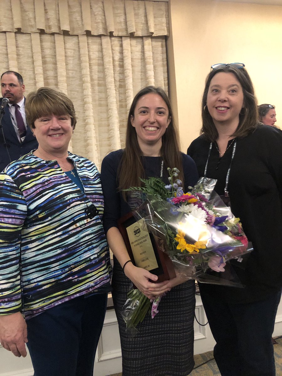 WPSPerformArts's tweet photo. #BurncoatMiddle teacher Andrea Cook received the #DonnaNaglePrizefirExcellenceInGeneralMusic from @MAMusicEd We are so proud of you! @worcesterpublic @BHSMusicMagnet https://t.co/SVlKAcrksf