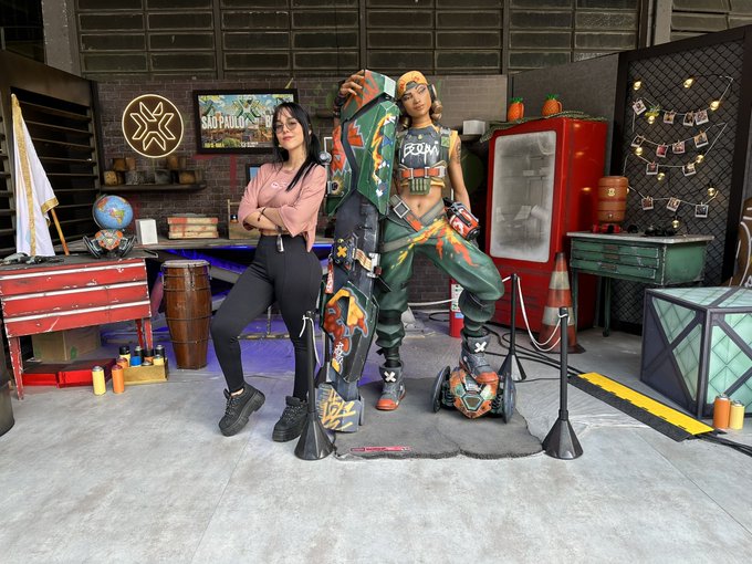 Aqu&iacute; con la socia https://t.co/IHZVbIP13O<a href="/tag/nuevafotodeperfil"class="tags"><span>#nuevafotodeperfil</span></a>