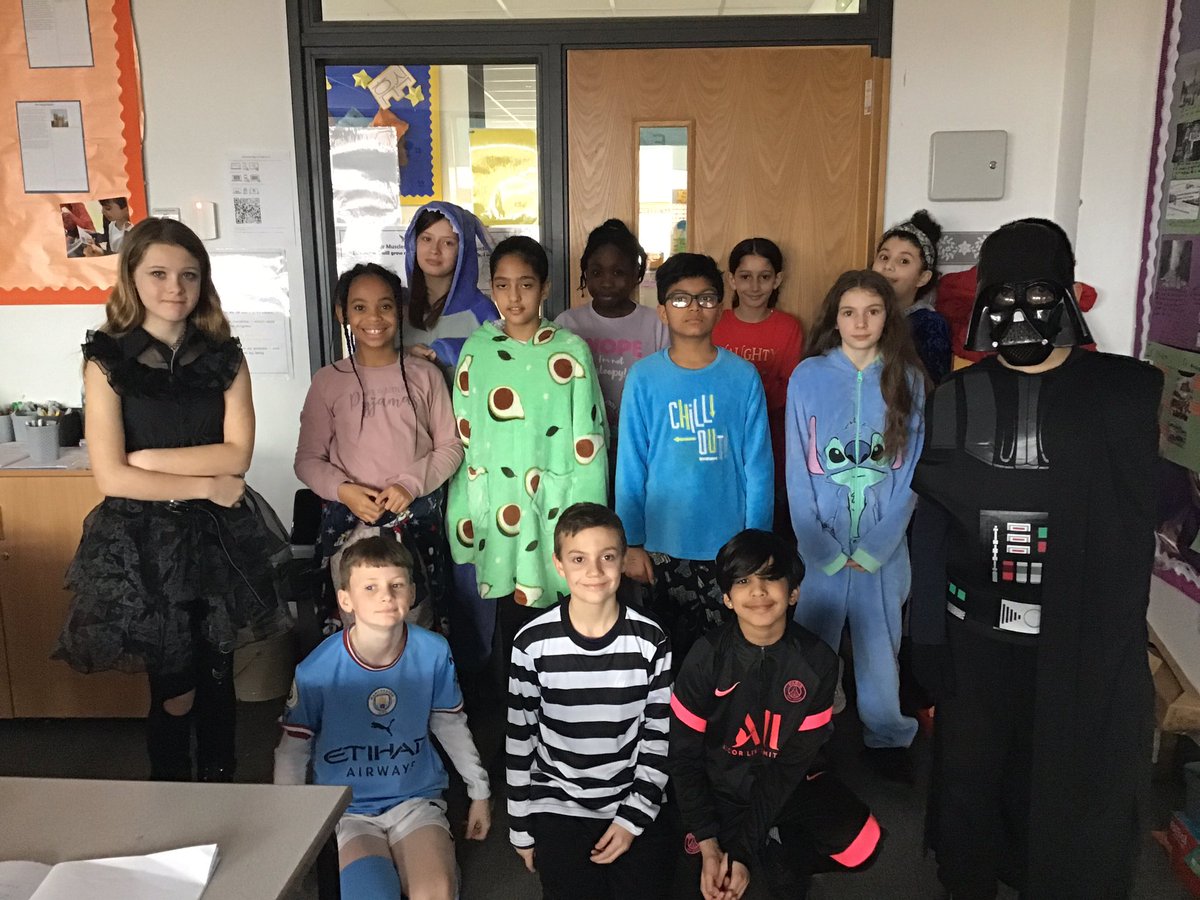 World Book Day!! The children enjoyed dressing up as their favourite book characters or in their cosy pjs! #WorldBookDay2023 @kestrelmead #kestrelmeadreading