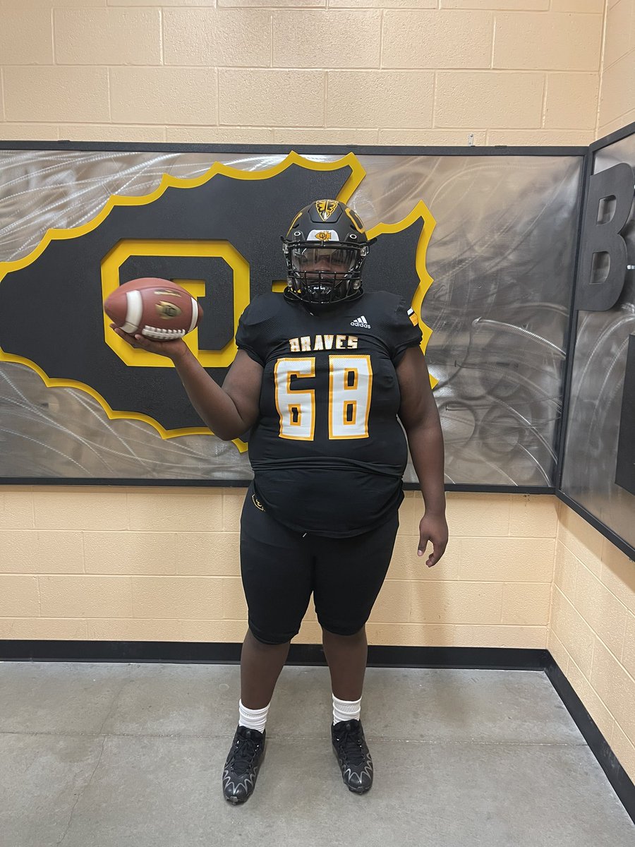 Ivan Hyche (@hycheivan) on Twitter photo After a great visit and conversation with <a href="/CoachHennes/">Tyler Hennes</a> <a href="/CoachOliverPate/">Oliver Pate</a> <a href="/OttawaBravesFB/">Ottawa Braves Football</a> I’m glad to announce I will be furthering my athletic and education career at Ottawa. #GOBRAVES After a great visit and conversation with <a href="/CoachHennes/">Tyler Hennes</a> <a href="/CoachOliverPate/">Oliver Pate</a> <a href="/OttawaBravesFB/">Ottawa Braves Football</a> I’m glad to announce I will be furthering my athletic and education career at Ottawa. #GOBRAVES