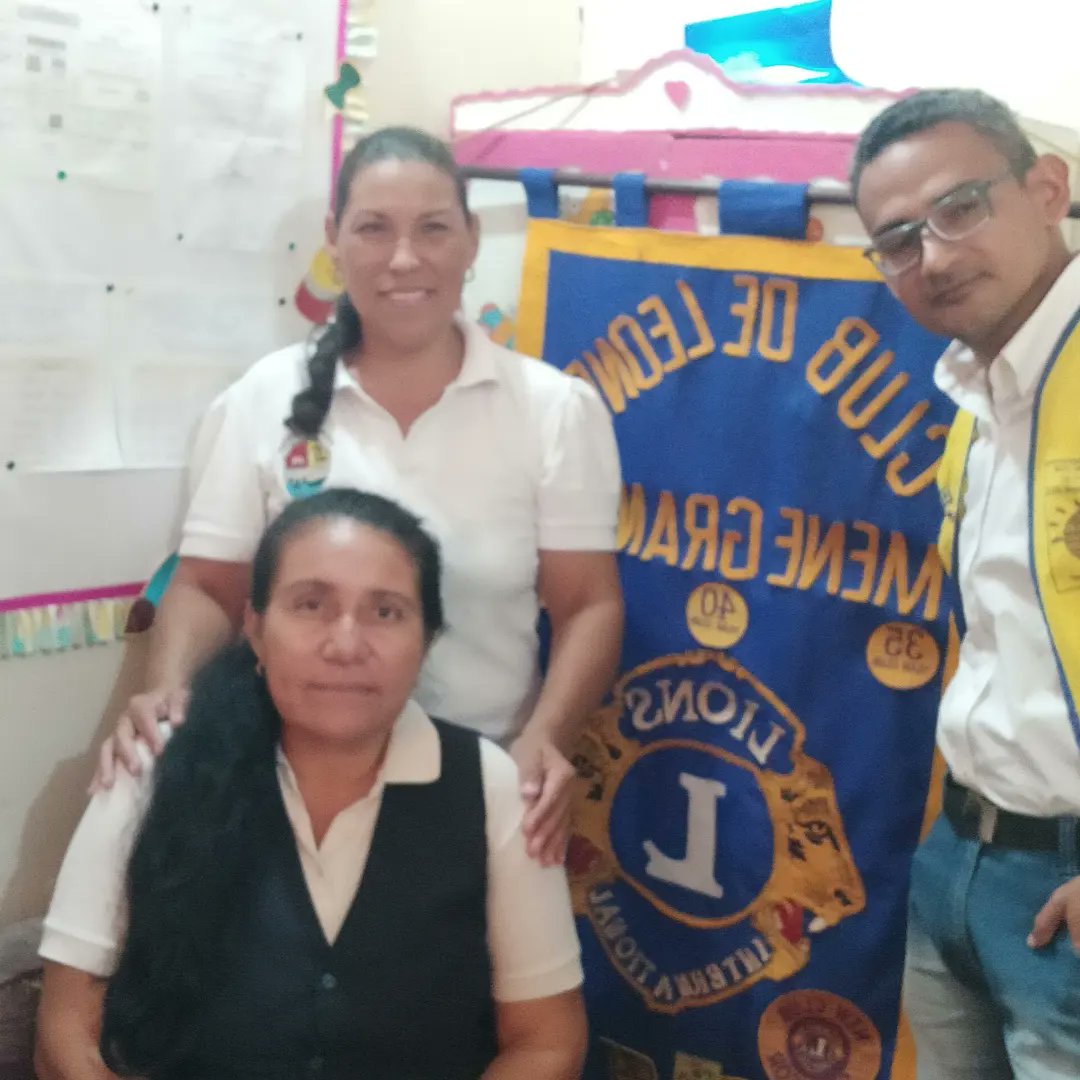 ClubleonesMg44's tweet photo. El CLUB DE LEONES MENE GRANDE realizó una Actividad Leonística "Charla contra el Acoso Escolar"en la Escuela  Básica Bolivariana 5 de Julio de la parroquia San Timoteo.

Participaron de 55 alumnos de 4to, 5to y 6to grado de educación 
básica, 03 maestras y 02 Compañeros Leones https://t.co/1u7VkKIj2J