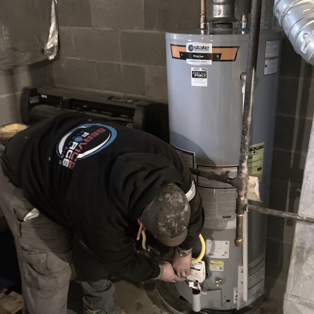 A little dark in this basement, but John's installing another State Water Heaters Pro Line #gaswaterheater. #hotshowers and #cleanlaundry? #serviceforceplumbing to the rescue!
#plumbers_provide_comfort
#tell_your_friends 
#plumbinglife