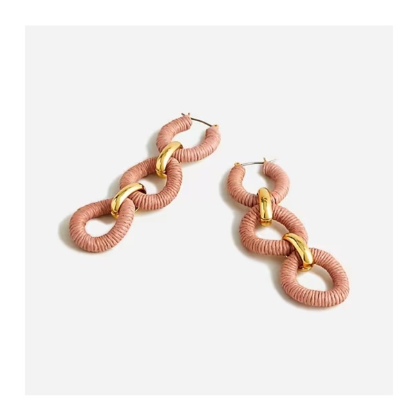 mariahigdon7's tweet photo. So good I had to share! Check out all the items I'm loving on @Poshmarkapp from @TexasShoppe #poshmark #fashion #style #shopmycloset #diba #anthropologie #jcrew: https://t.co/AUVqdIJSlG https://t.co/9TIjMdsvQQ