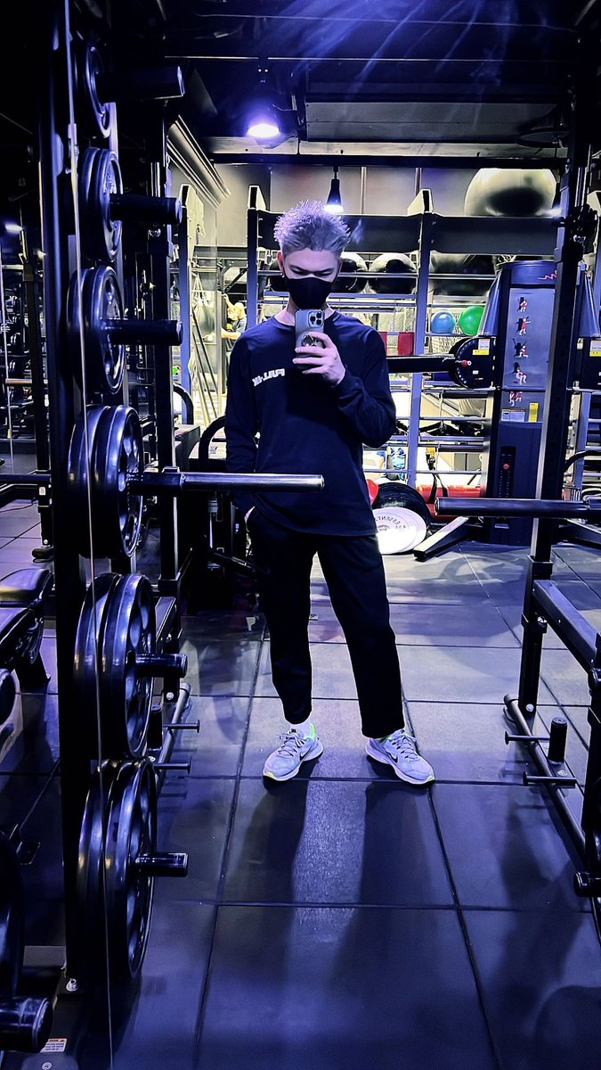 ryojisu_tory's tweet photo. 20230302 Sugiyama Ryoji IG Story

#杉山亮司 #스기야마료지 #RyojiSugiyama
#WHH #WOLFHOWLHARMONY
#LOVERED #iCONZ第二章 #료지인스스 https://t.co/N1E0AmWDmk