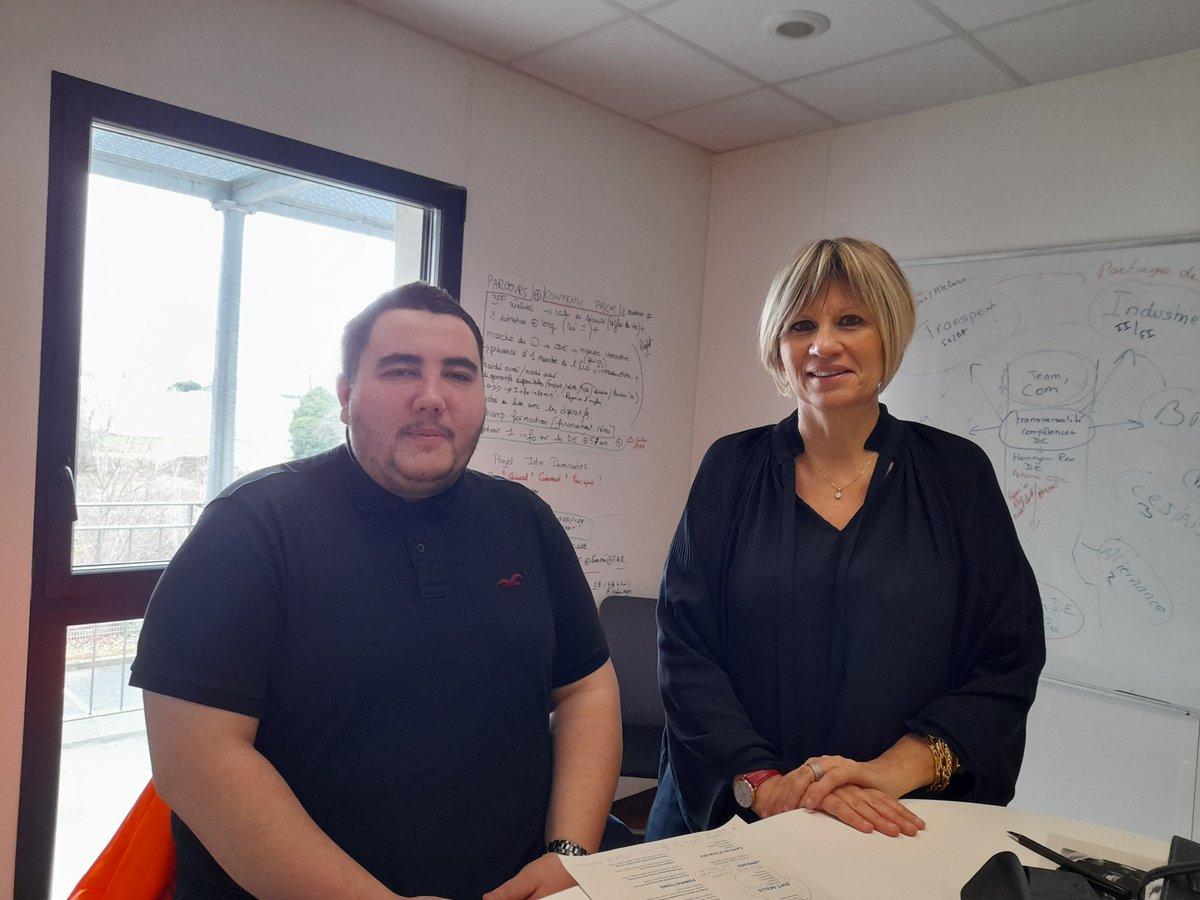CastelliCather1's tweet photo. 📢1ère rencontre très active entre #demandeur d'emploi et #entreprise 👏Dispositif #Parrain'Oc👉conseils #marché du travail #réseau, #entretien, #valorisation du parcours #sofkills.👍A suivre
@Ingram #marraine @Poleemploi_oc #Albasud https://t.co/UXtrzh7fbW