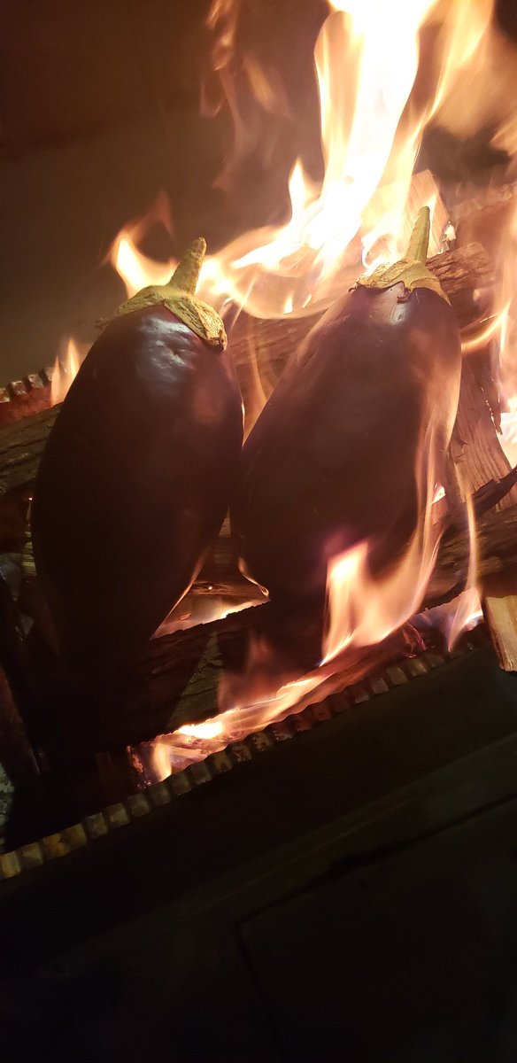 RavenWide's tweet image. Who wants babaghannoush?