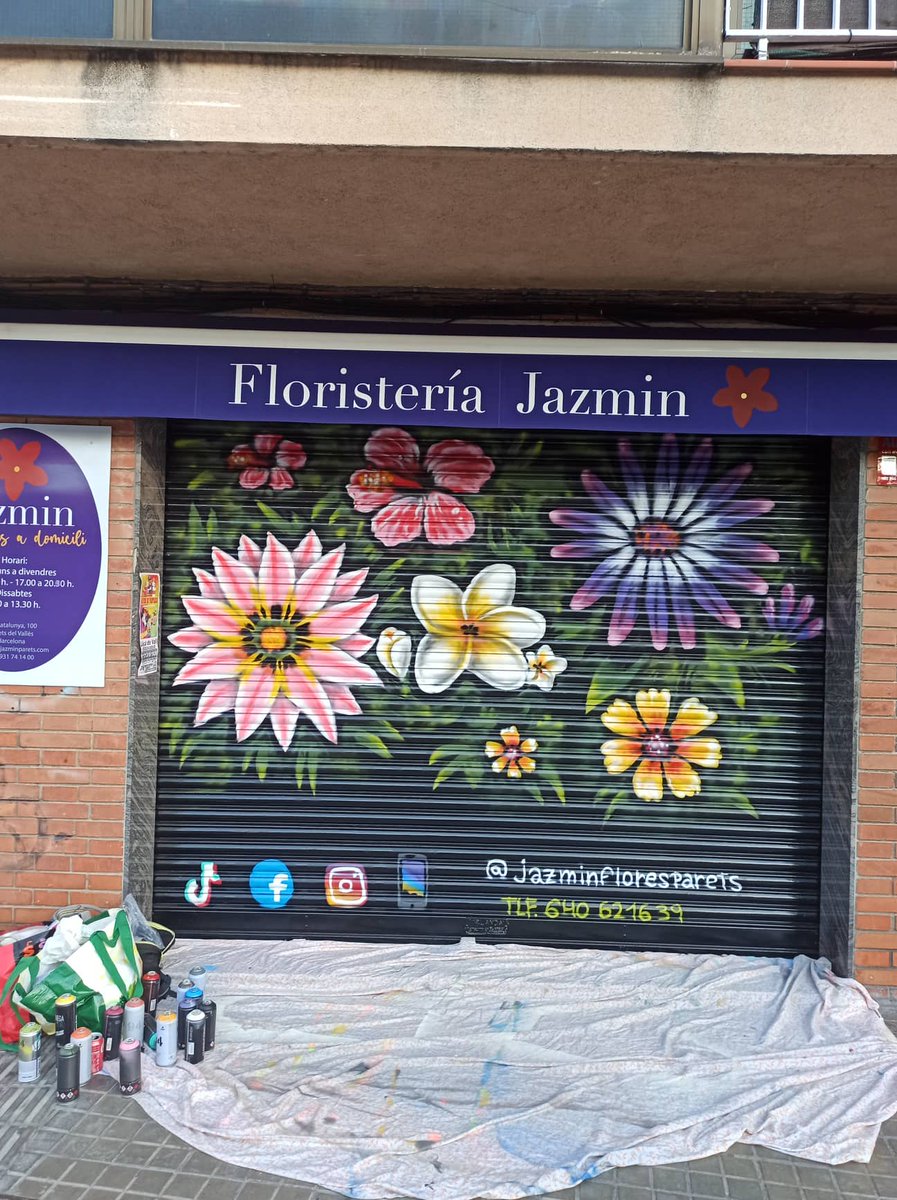 Decorapig tweet media